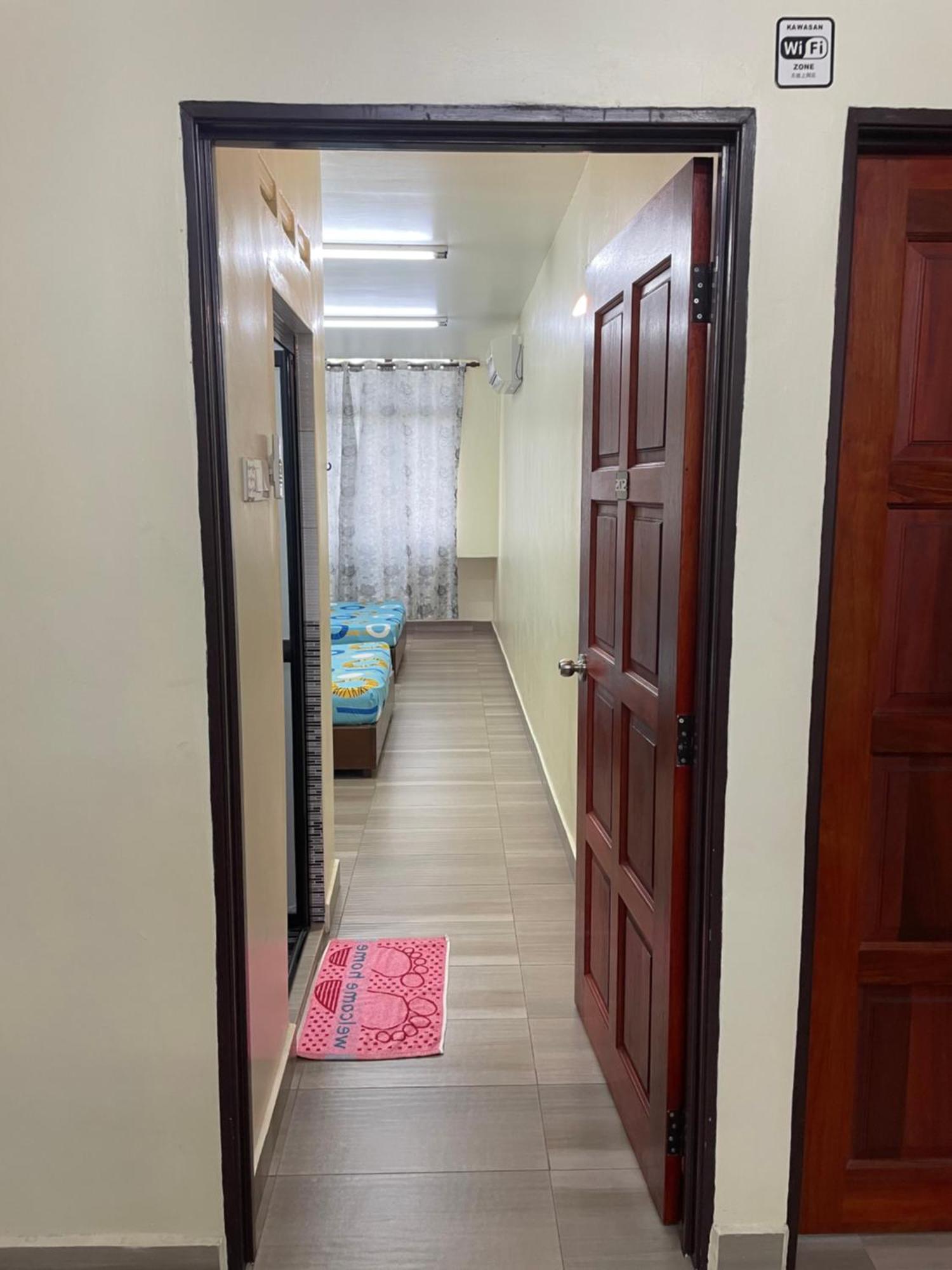 Kb Guesthouse Mersing Bagian luar foto