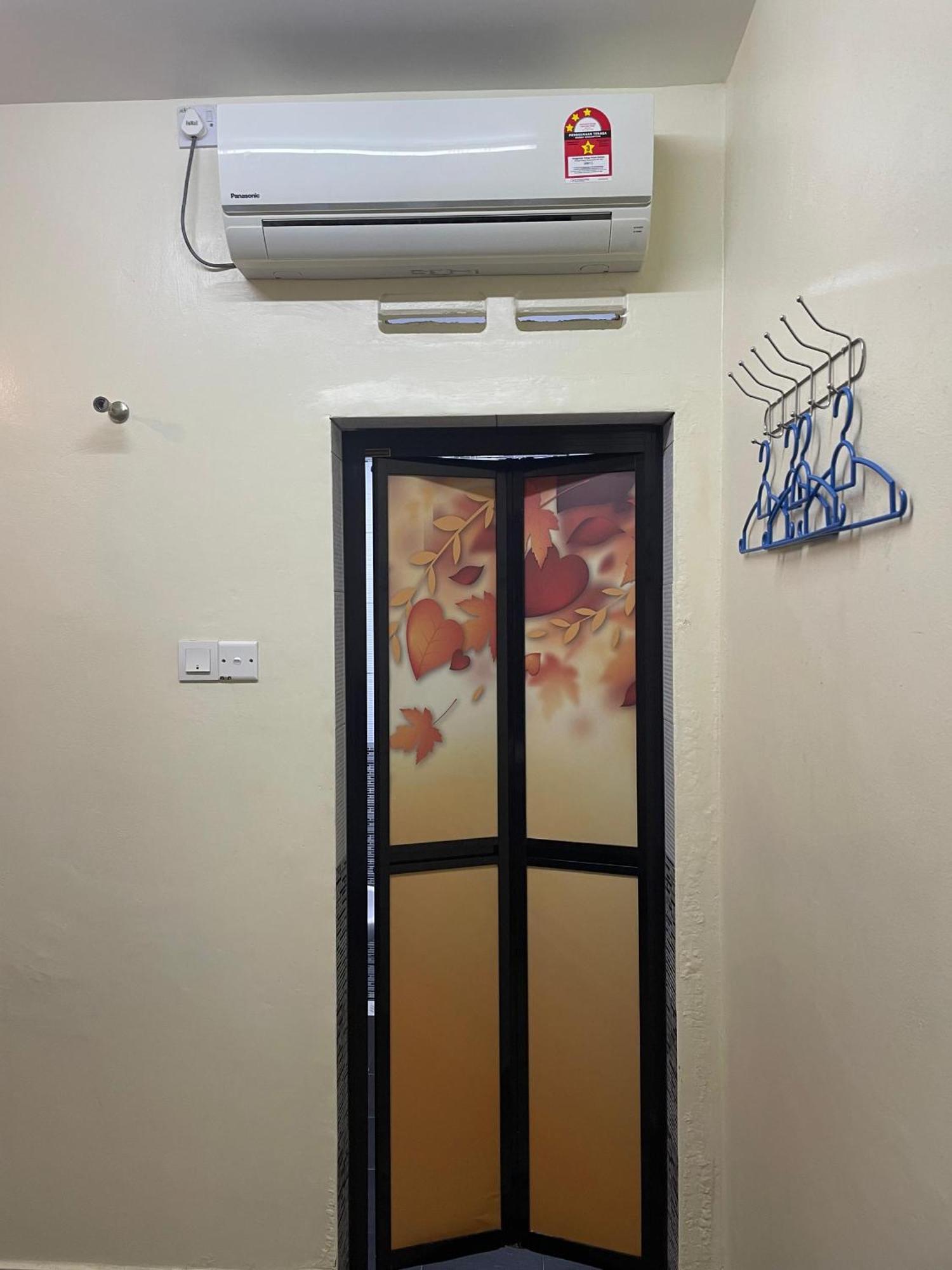 Kb Guesthouse Mersing Bagian luar foto